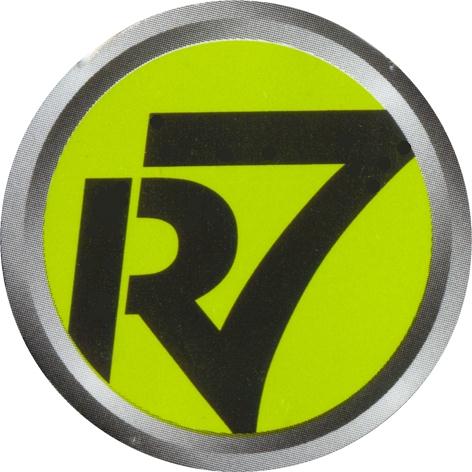 Logo R7